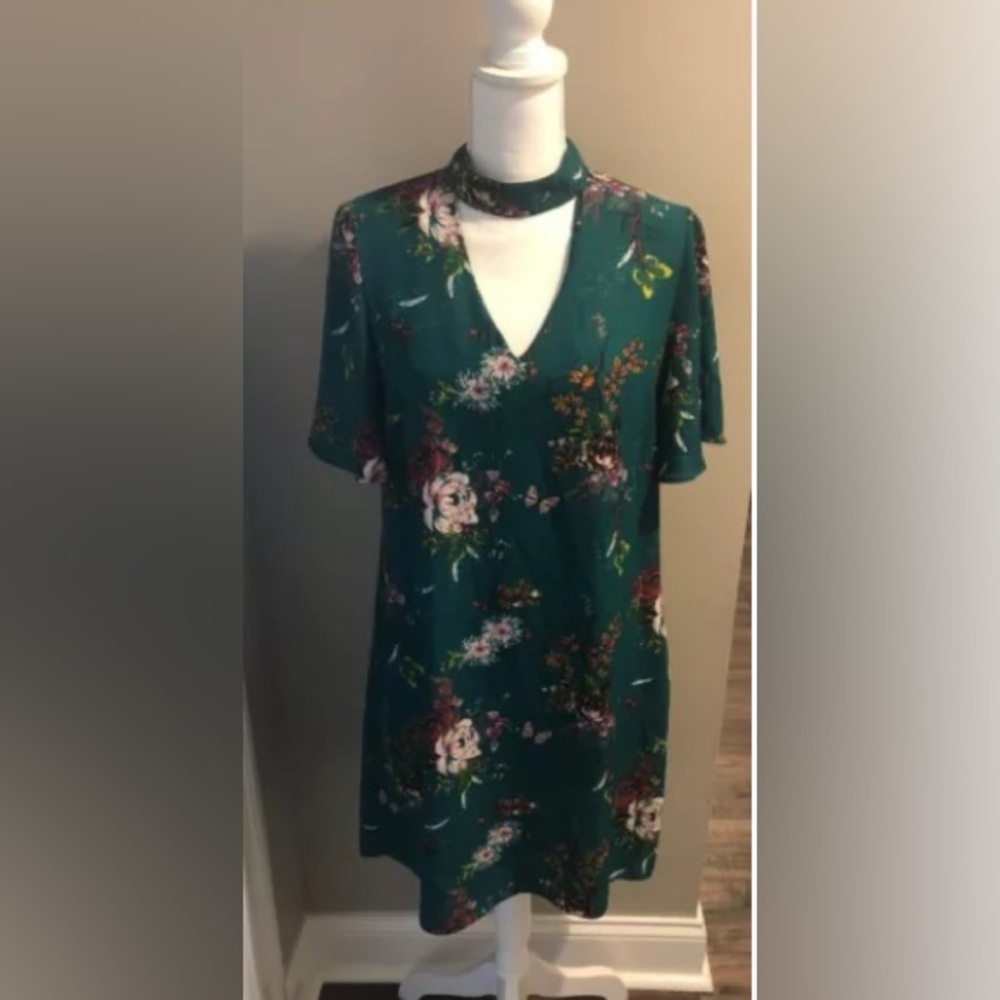 Worthington size 12 short sleeve dress green/pink flowers and butterflies - Picture 2 of 6